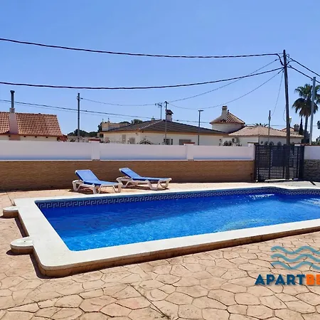 Holiday home Apartbeach Casa Tania Con Piscina Y Barbacoa Cerca De Playa Miami Playa