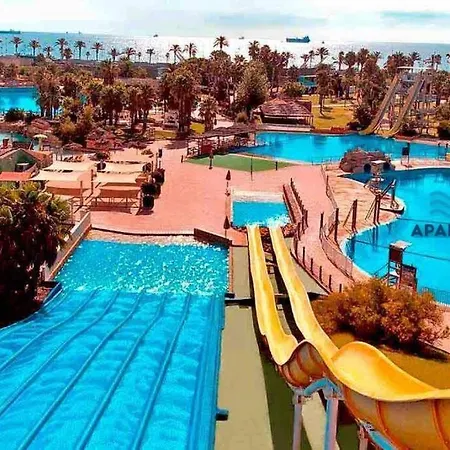 Casa Con Piscina Y Barbacoa Holiday home Miami Playa