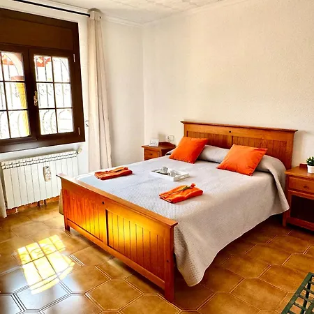 Casa Con Piscina Y Barbacoa