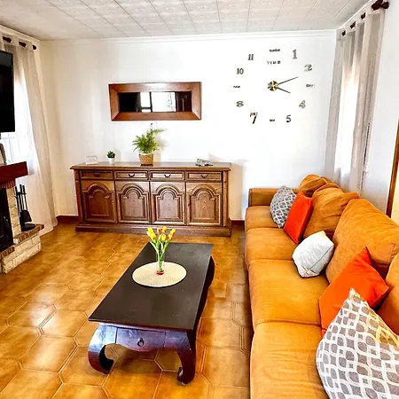 Holiday home Casa Con Piscina Y Barbacoa